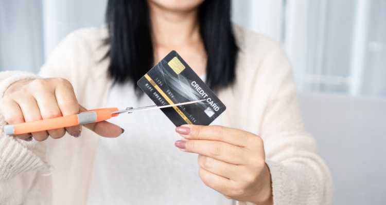 Qué es y cómo funciona la consolidación de deudas de tarjeta de crédito